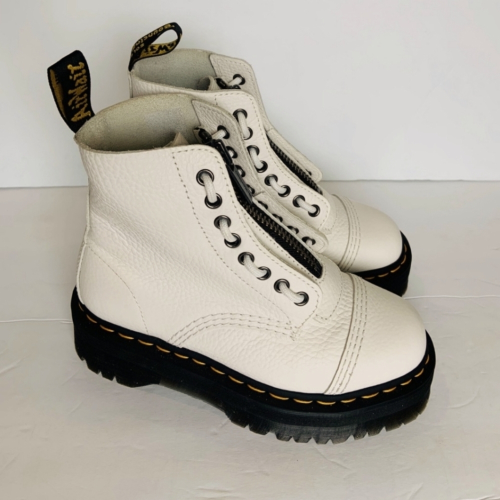 Dr. Marten's Sinclair Boots